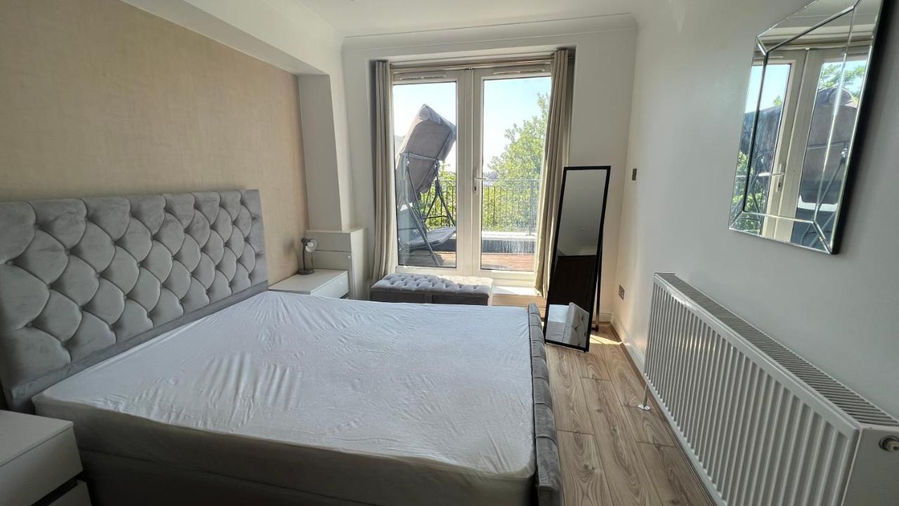 Comfy 2 Bedroom Apartments - Finchley Road, Londen Buitenkant foto