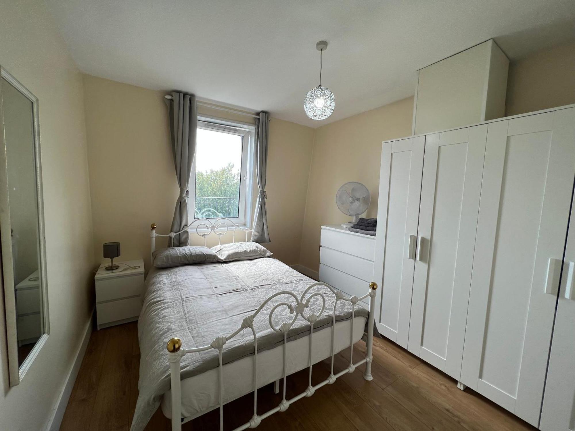 Comfy 2 Bedroom Apartments - Finchley Road, Londen Buitenkant foto